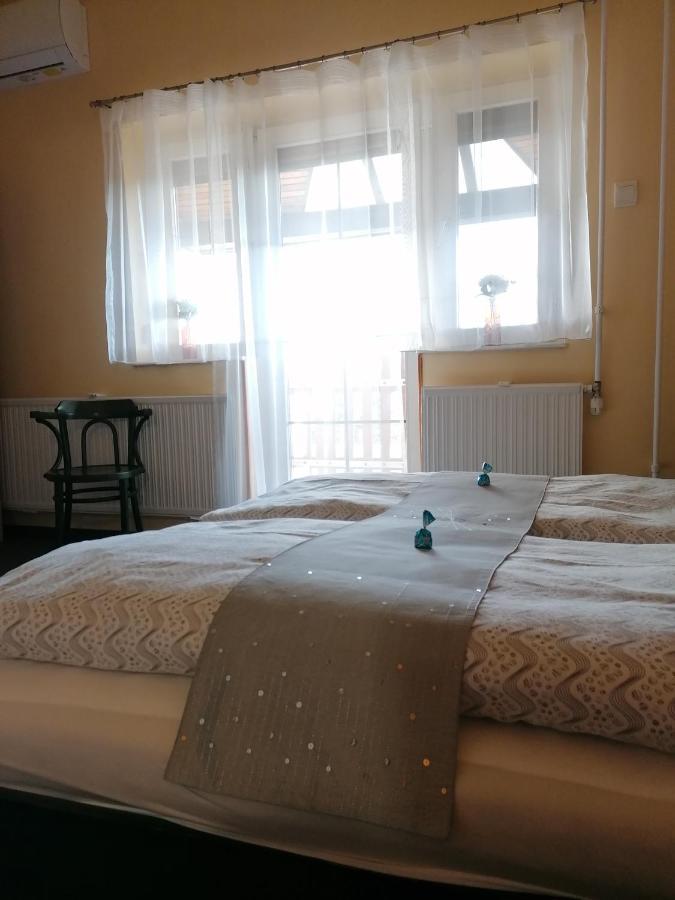 Bianco Leilighet Sopron Eksteriør bilde