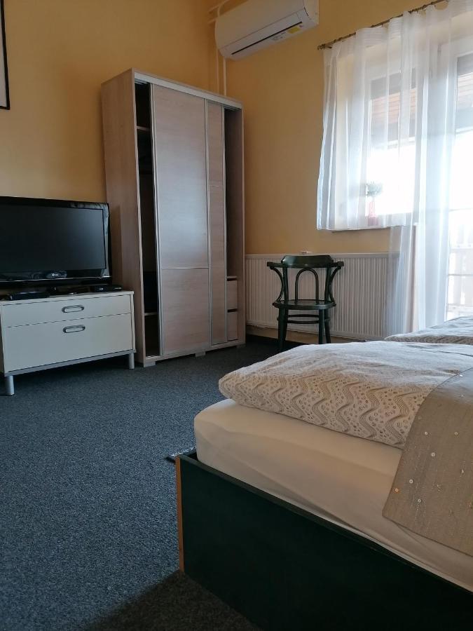 Bianco Leilighet Sopron Eksteriør bilde